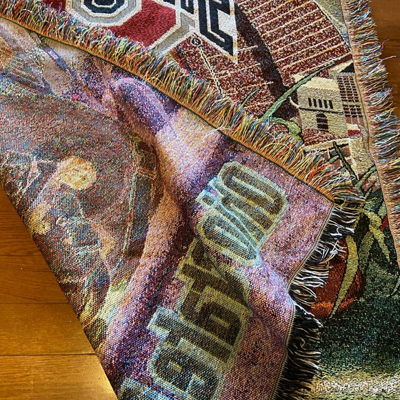Ohio state throw - Picture 2 of 2